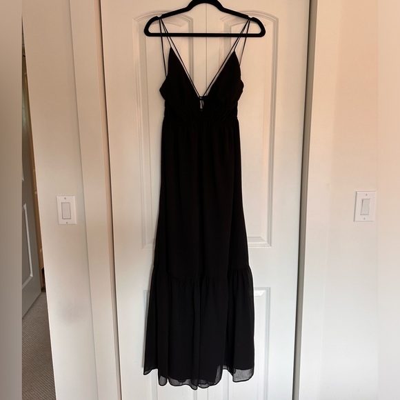 Strappy Back Tiered Maxi Dress - Picture 3 of 5